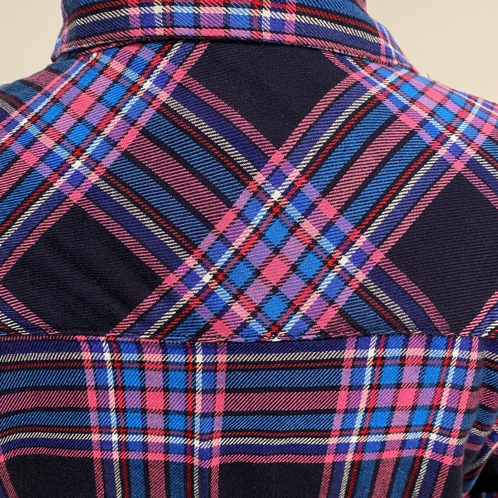 GAP Soft Plaid Flannel - Excellent Condition - Picture 2 of 6